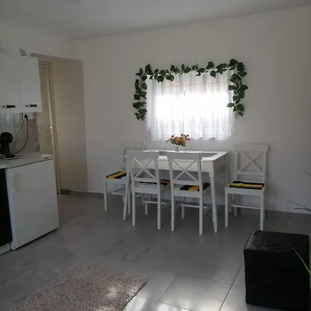 Horvath Apartman *